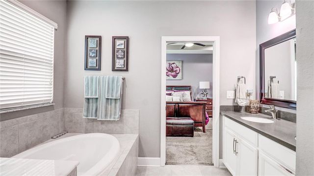 7651 WINDCHASE WAY, Wesley Chapel, FL 33545