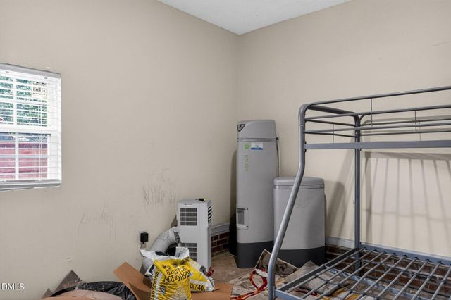 3509 Clovis Court, Hope Mills, NC 28348