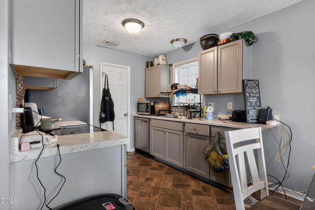 3509 Clovis Court, Hope Mills, NC 28348