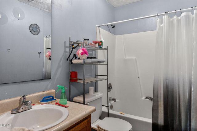 3509 Clovis Court, Hope Mills, NC 28348