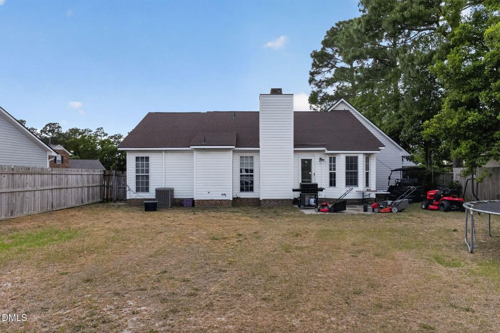 3509 Clovis Court, Hope Mills, NC 28348