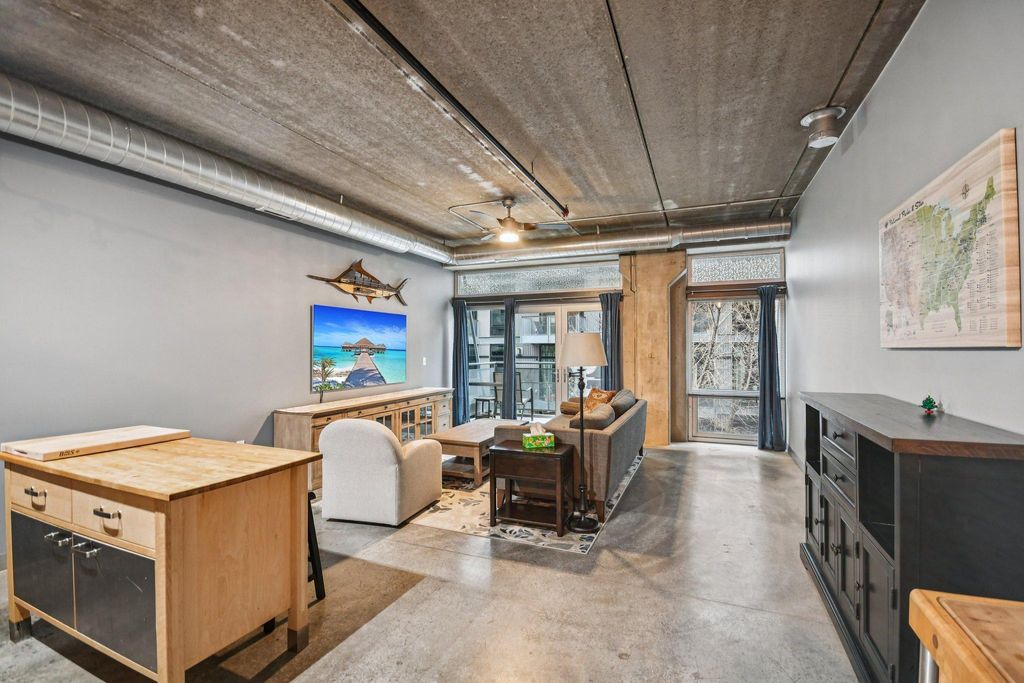 710 N 4th Street W310, Minneapolis, MN 55401