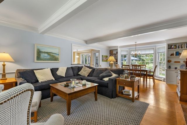 101 Two Ponds Road, Falmouth, MA 02540