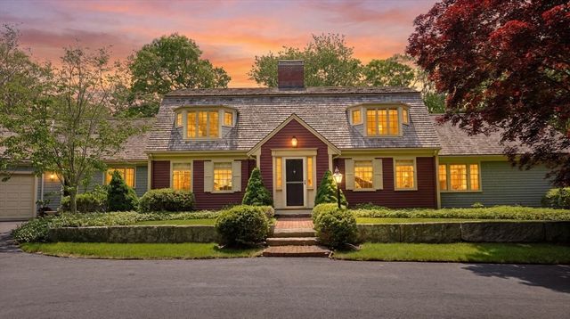 101 Two Ponds Road, Falmouth, MA 02540