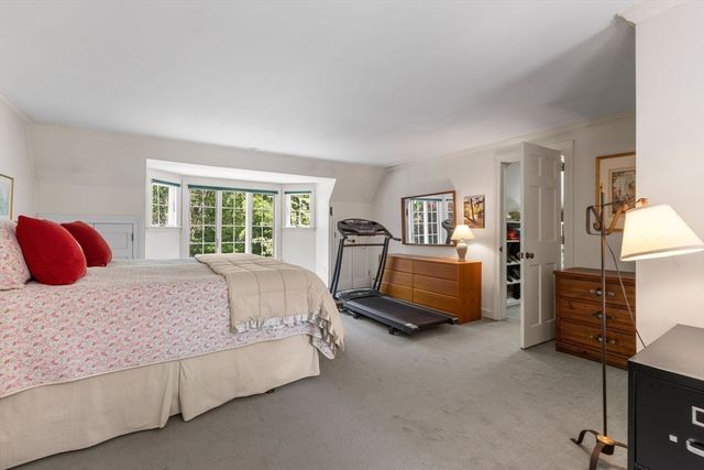 101 Two Ponds Road, Falmouth, MA 02540