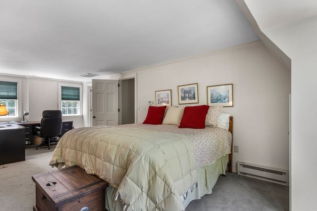 101 Two Ponds Road, Falmouth, MA 02540