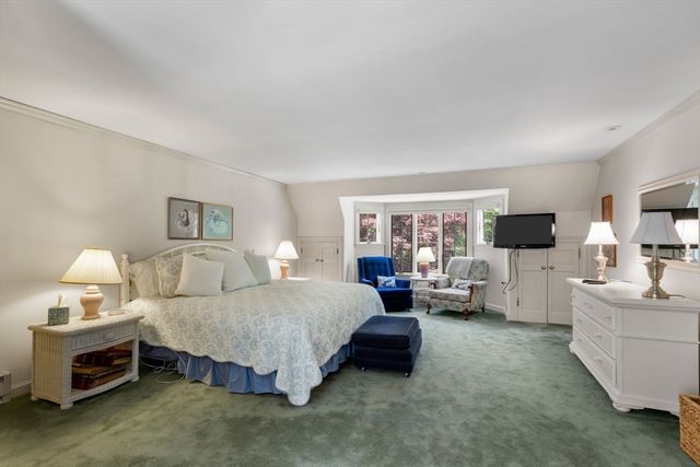 101 Two Ponds Road, Falmouth, MA 02540