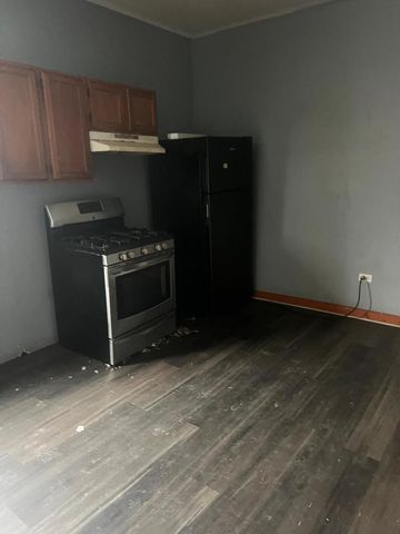 5338 S Wood Street, Chicago, IL 60609