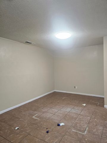 414 S Center St., Longview, TX 75601