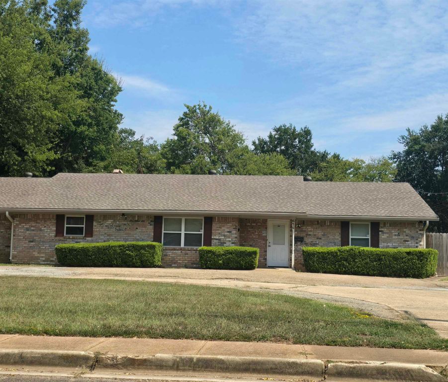 414 S Center St., Longview, TX 75601