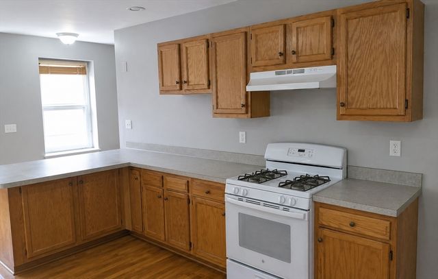 898 Huntington Avenue 3, Boston, MA 02115