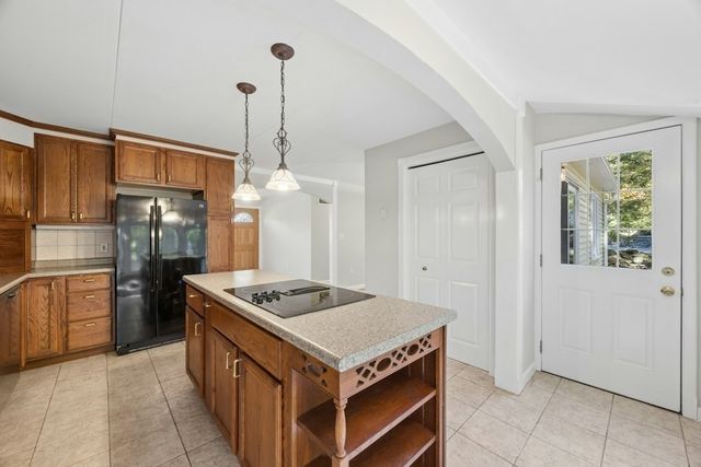 67 Crestwood Drive, Northborough, MA 01532