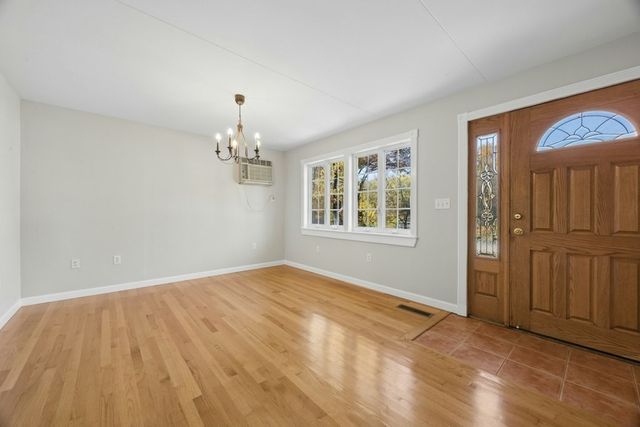 67 Crestwood Drive, Northborough, MA 01532