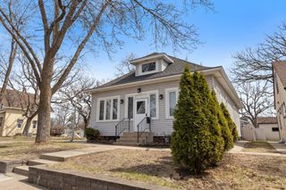 3301 Yosemite Avenue S, Saint Louis Park, MN 55416