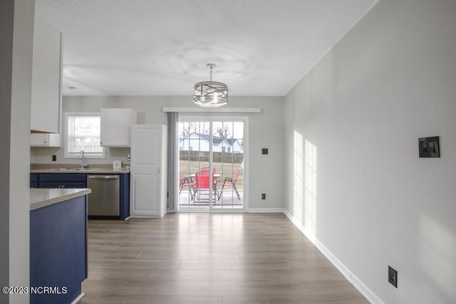 412 Midnight Drive, Richlands, NC 28574