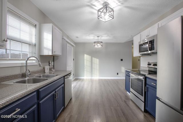 412 Midnight Drive, Richlands, NC 28574