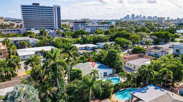 2601 NE 11th Ct, Fort Lauderdale, FL 33304