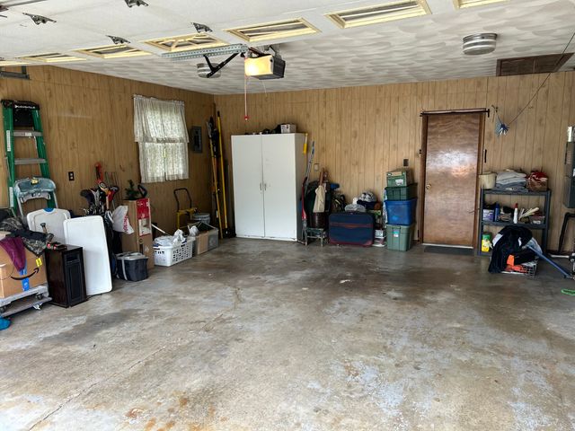 120 Chitwood Drive, Anderson, IN 46012