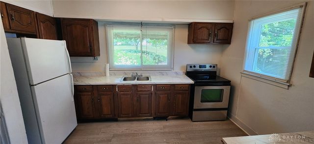 1927 Catalpa Drive, Dayton, OH 45406