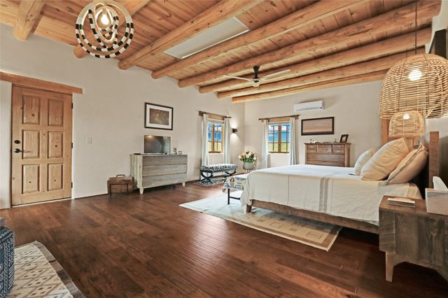 707 Joaquin Lane, Santa Fe, NM 87505