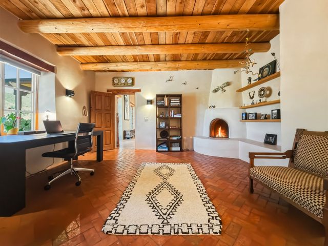 707 Joaquin Lane, Santa Fe, NM 87505