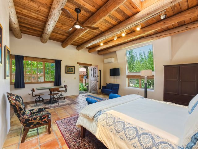 707 Joaquin Lane, Santa Fe, NM 87505