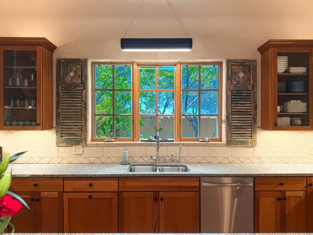 707 Joaquin Lane, Santa Fe, NM 87505