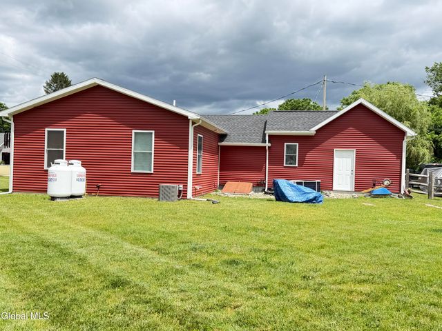 76 Spring Street, Cambridge, NY 12816