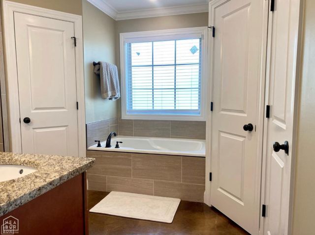 509 Wiregrass Way, Jonesboro, AR 72405