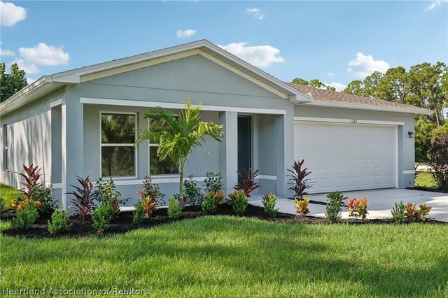 464 OAK CANOPY Circle, Avon Park, FL 33825