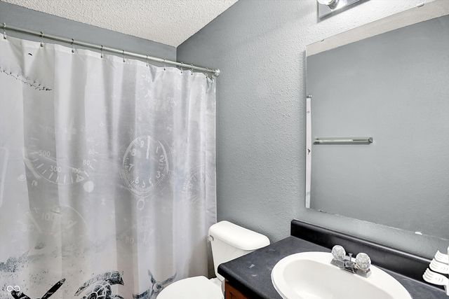 7596 Wheatgrass Lane, Noblesville, IN 46062