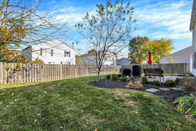 7596 Wheatgrass Lane, Noblesville, IN 46062