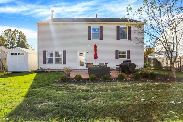 7596 Wheatgrass Lane, Noblesville, IN 46062