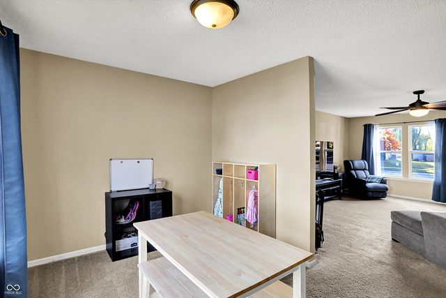 7596 Wheatgrass Lane, Noblesville, IN 46062