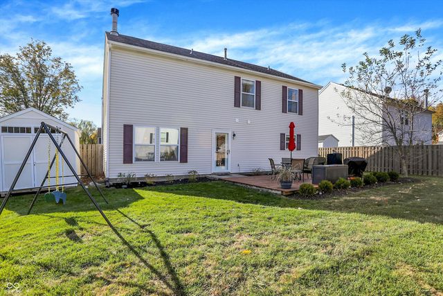 7596 Wheatgrass Lane, Noblesville, IN 46062