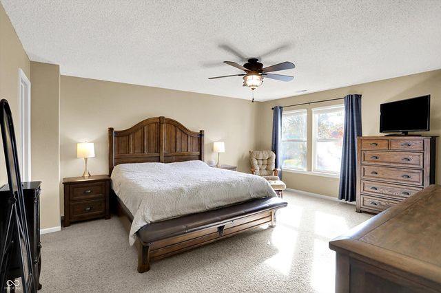 7596 Wheatgrass Lane, Noblesville, IN 46062