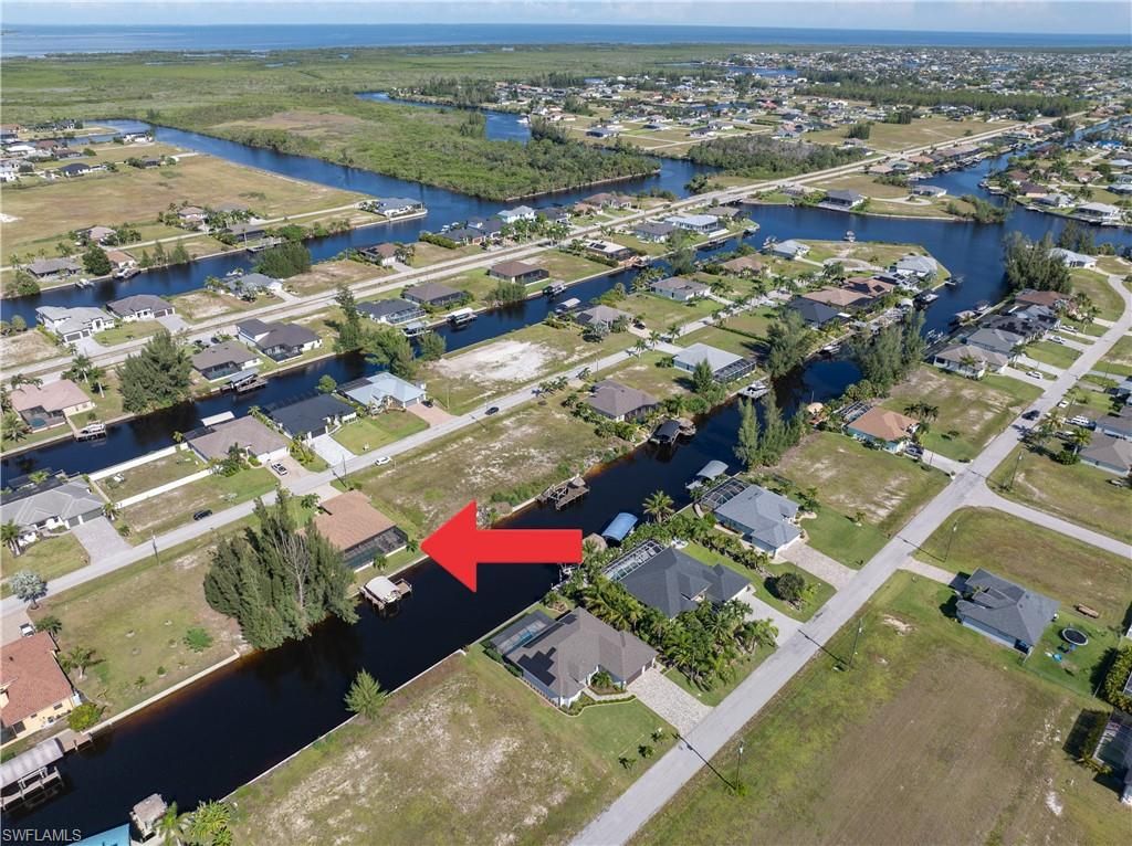 1633 NW 39th AVE, CAPE CORAL, FL 33993 — photo 4
