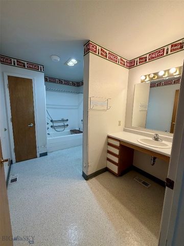 1127 N Cedarview, Bozeman, MT 59715