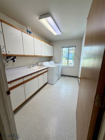 1127 N Cedarview, Bozeman, MT 59715