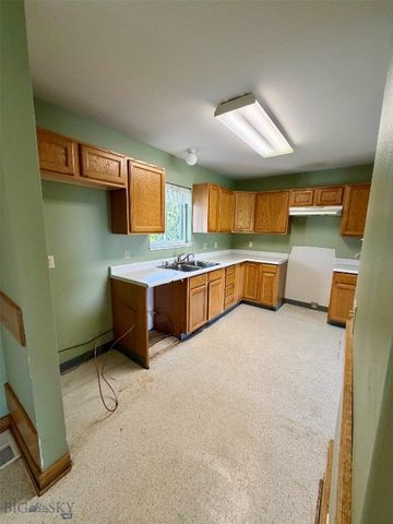 1127 N Cedarview, Bozeman, MT 59715
