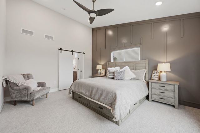 8231 E Summerside Pl, Bel Aire, KS 67226