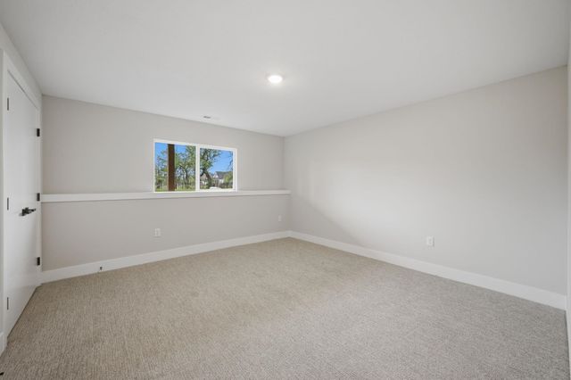 8231 E Summerside Pl, Bel Aire, KS 67226