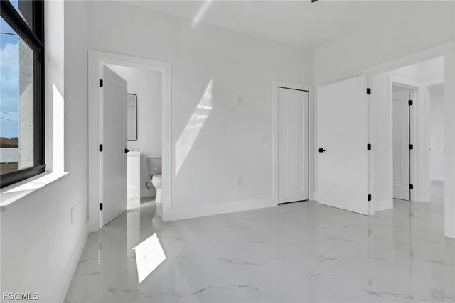 2800 NE 4th PL, Cape Coral, FL 33909