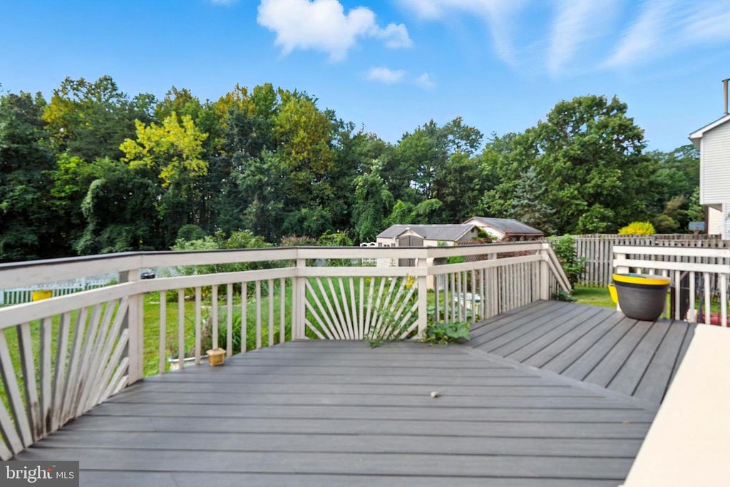 9317 HOBART ST, Springdale, MD 20774