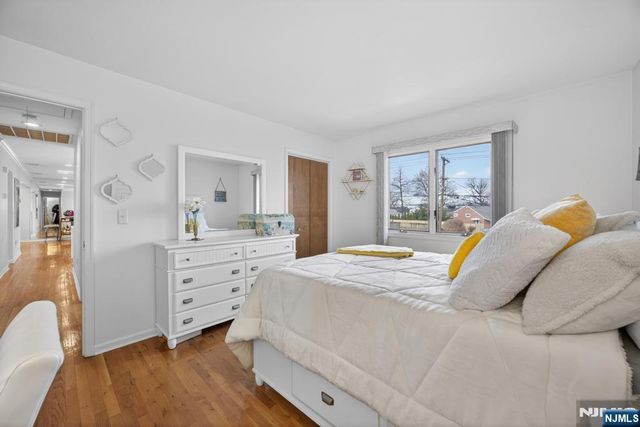 152 Claremont Avenue, Saddle Brook, NJ 07663