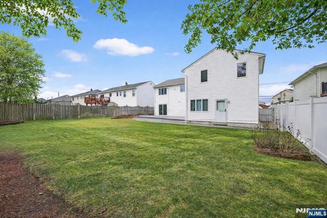 152 Claremont Avenue, Saddle Brook, NJ 07663