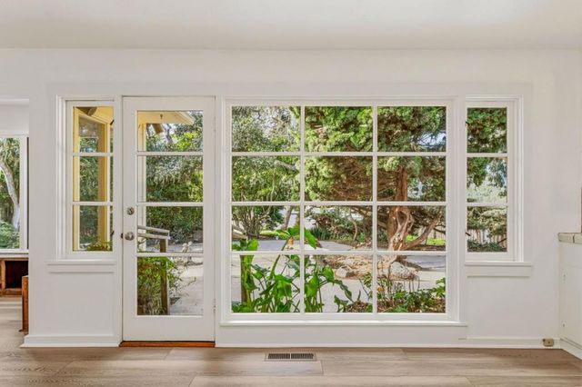 1132 Seaview Avenue, Pacific Grove, CA 93950