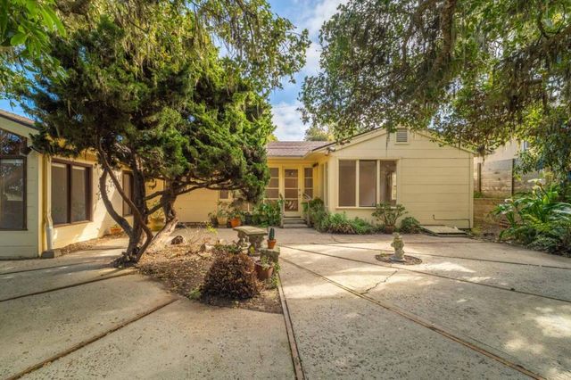 1132 Seaview Avenue, Pacific Grove, CA 93950