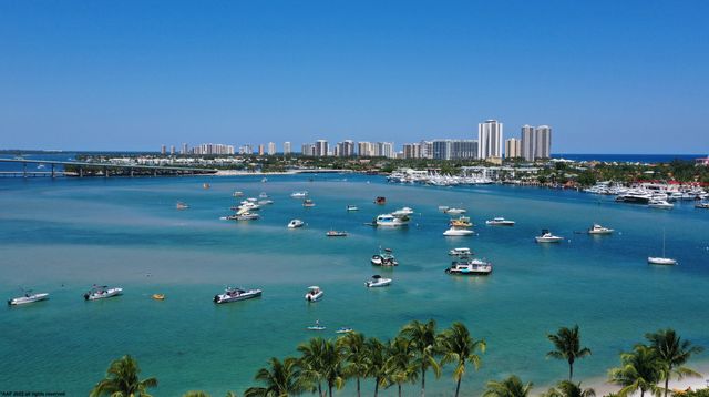 2700 N Ocean Drive 1803 A, Singer Island, FL 33404