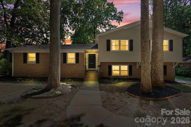 2010 Saratoga Drive 5, Gastonia, NC 28056